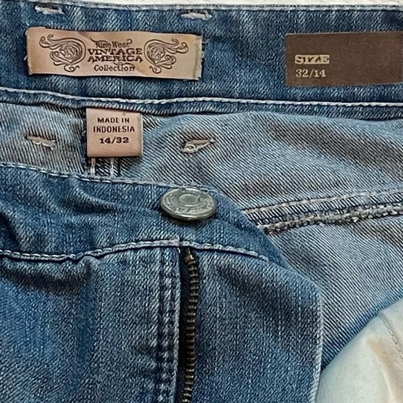 Nine West American Vintage Denim Mini Skirt Medium Wash Stretch Mid Rise Sz 14 - Picture 6 of 8